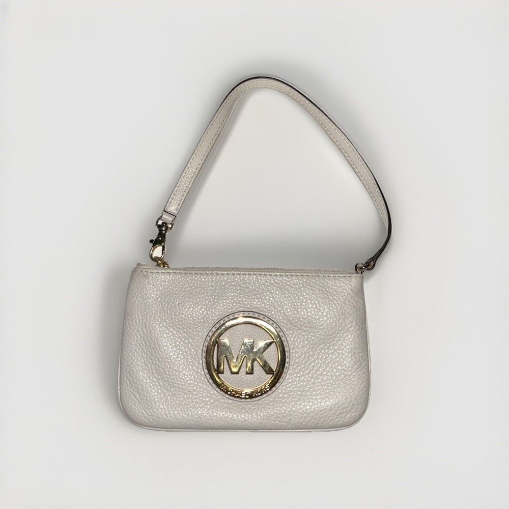 NEW W tag Michael Kors Fulton Clutch Wristlet Small Vanilla Leather